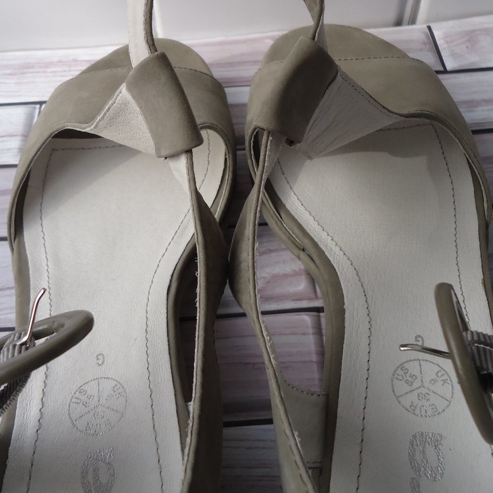 SIZE US 8.5. ARA Luftpolster nubuck leather slingback wedge sandals. - Picture 12 of 16